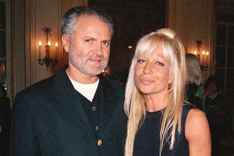 soeur gianni versace|donatella Versace.